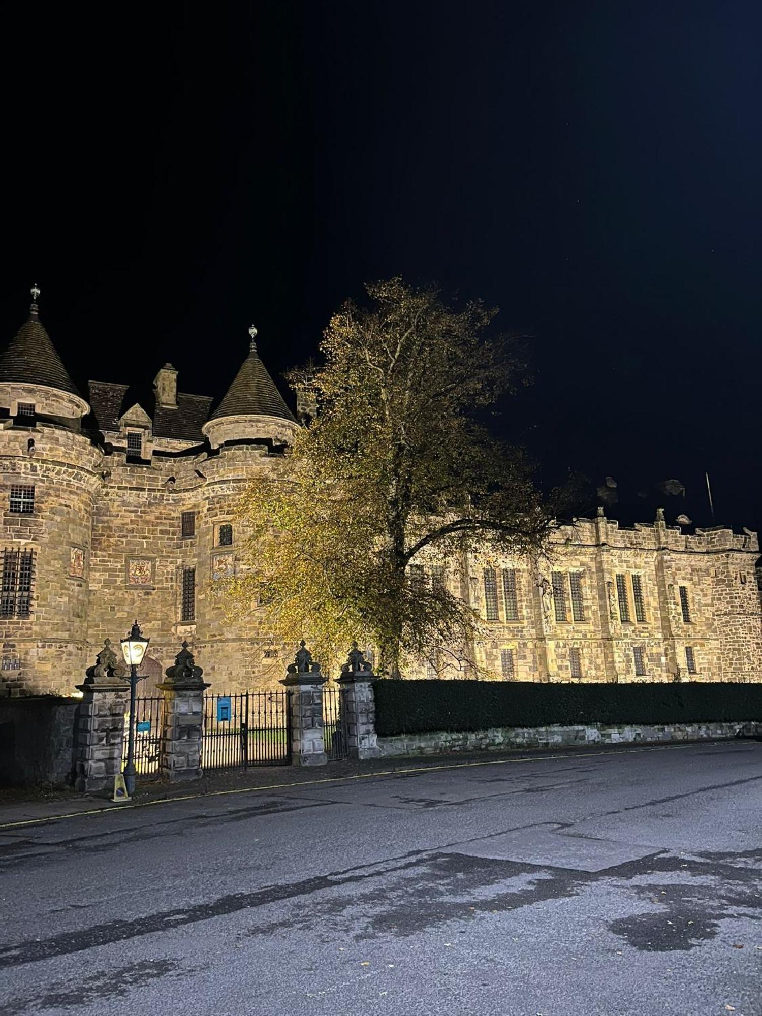 The Ruin Luxury B&B Falkland Exterior photo