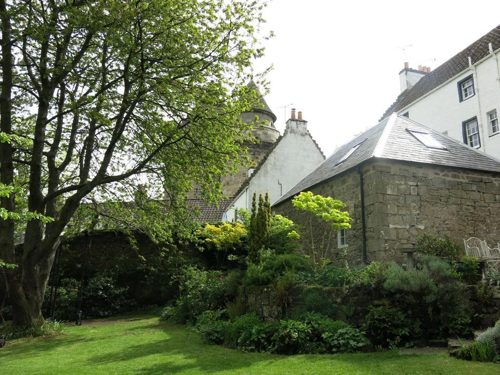 The Ruin At Maspie House Bed & Breakfast Falkland Exterior photo